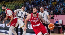 字母哥率密尔沃基雄鹿逆转芝加哥公牛，力夺关键胜利